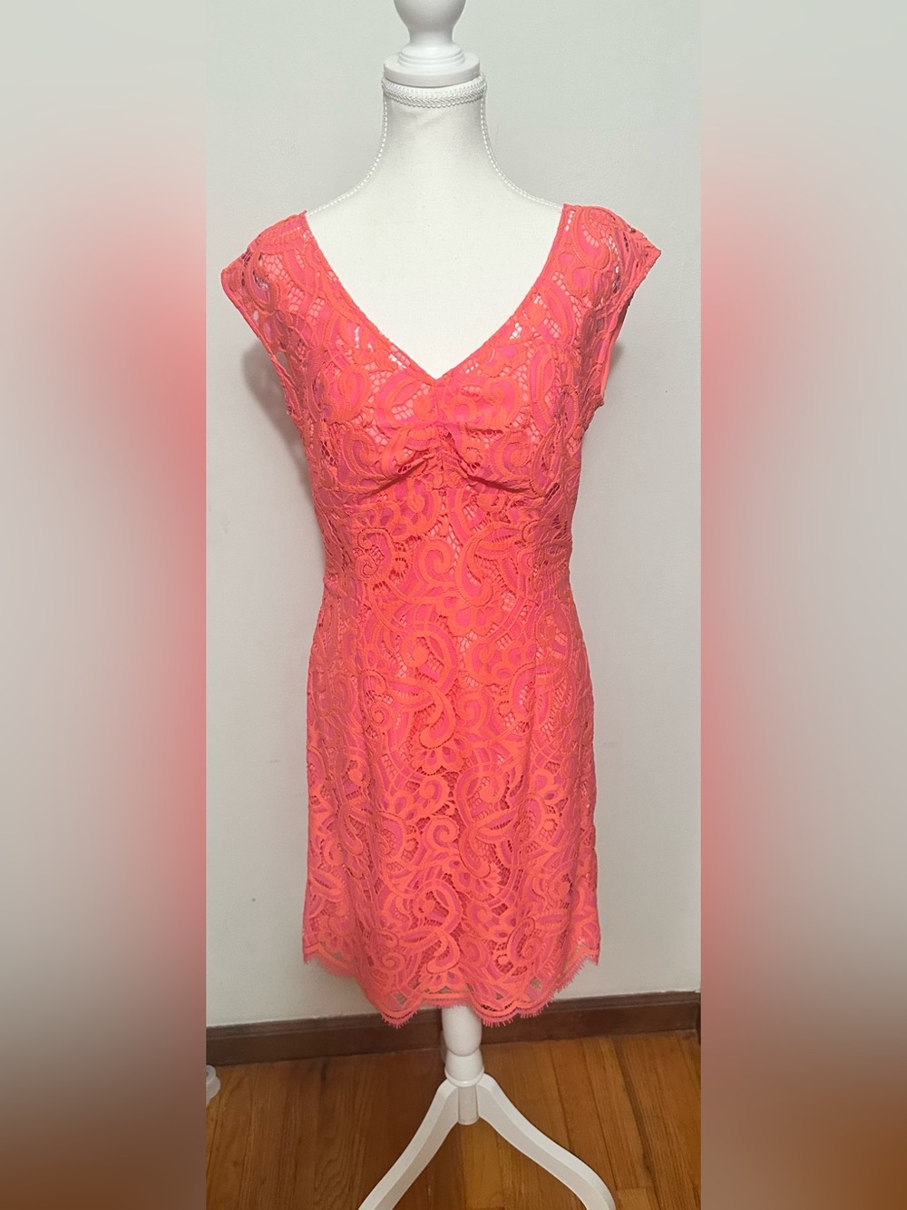 Lilly Pulitzer Rosaline Dress Pink/Coral Lace Lined Vibrant Classy Preppy Size 6